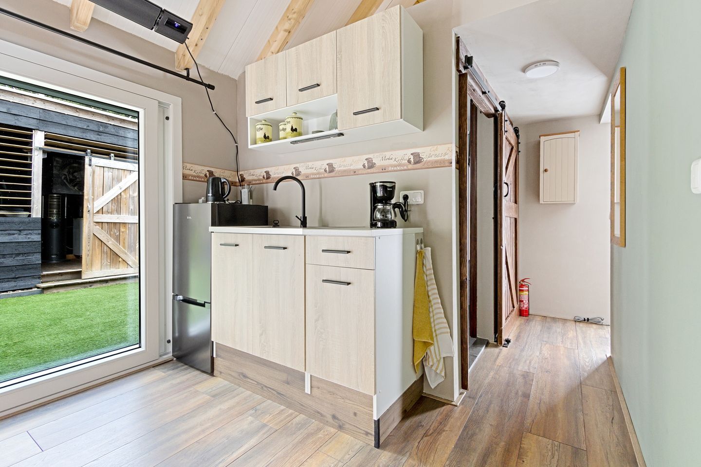 Foto 35 van Hoofdweg 238