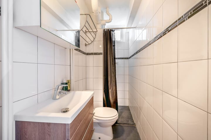 Foto 21 van Van Leeuwenhoekstraat 5-0066