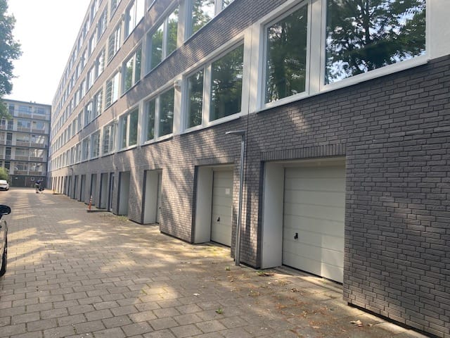 Foto 4 van Prinses Marijkelaan 9009 Garage