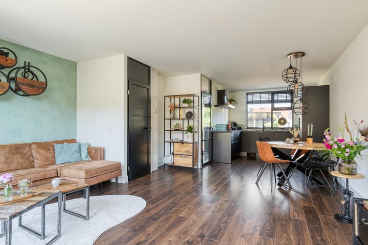 Foto 18 van Meerkoetplaats 28