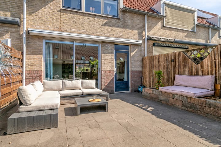 Foto 38 van Meerkoetplaats 28