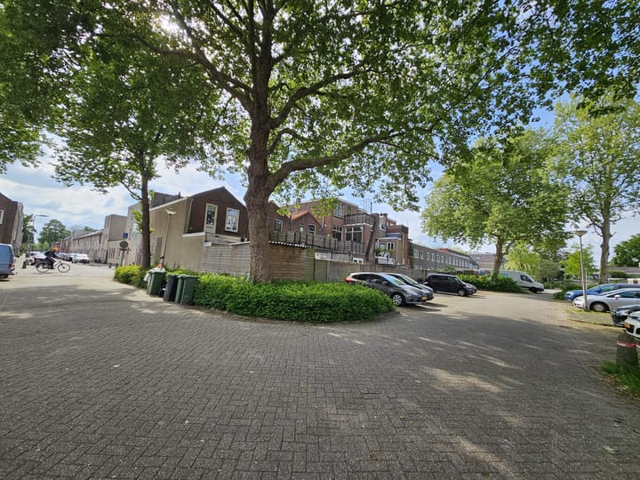 Foto 16 van Prins Hendrikstraat 60-A