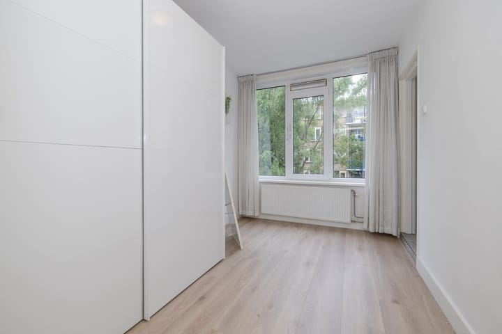 Foto 10 van Aart van der Leeuwstraat 59