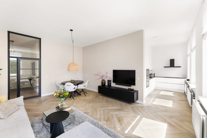 Foto 12 van Spuistraat 8