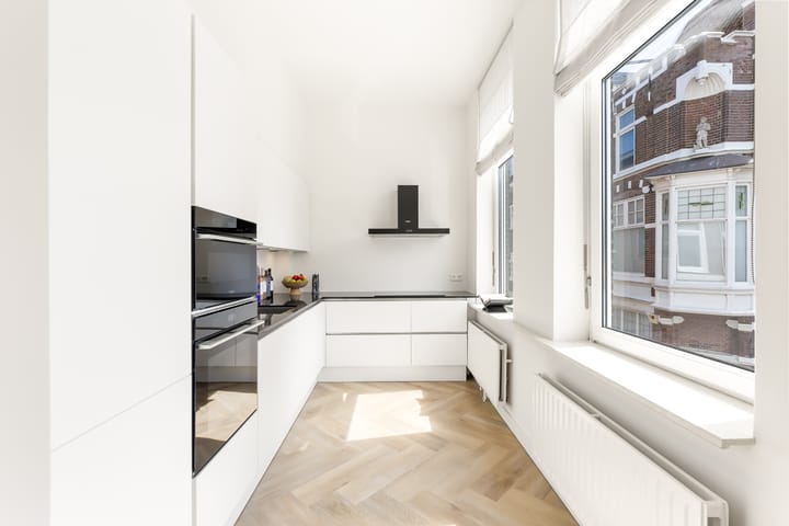 Foto 17 van Spuistraat 8