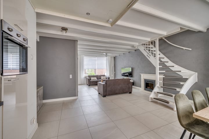 Photo 7 of Orwellstraat 28