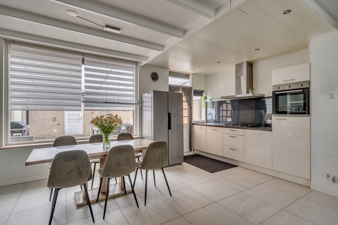 Photo 13 of Orwellstraat 28