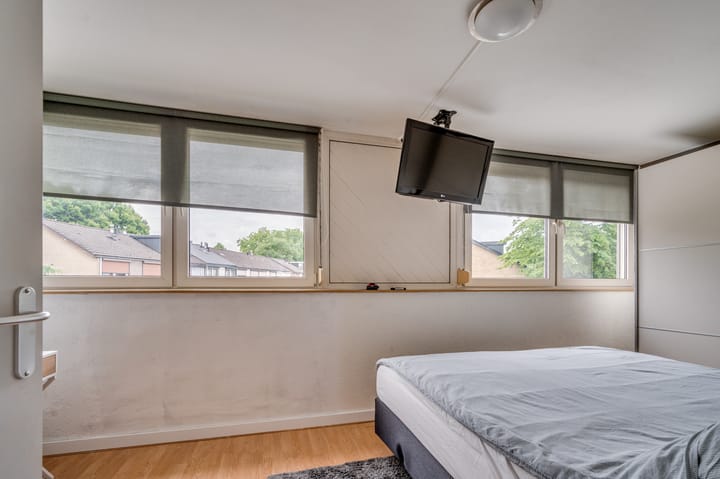 Photo 19 of Orwellstraat 28