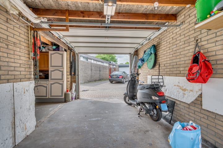 Photo 29 of Orwellstraat 28