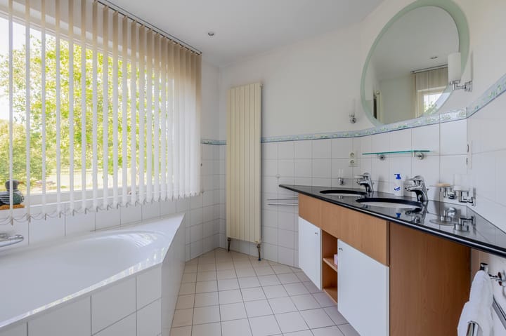 Foto 30 van van Oldenbarneveltlaan 14