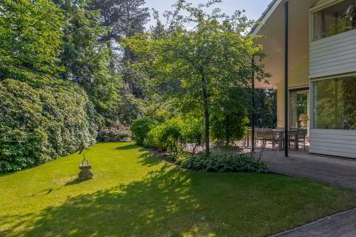 Foto 42 van van Oldenbarneveltlaan 14