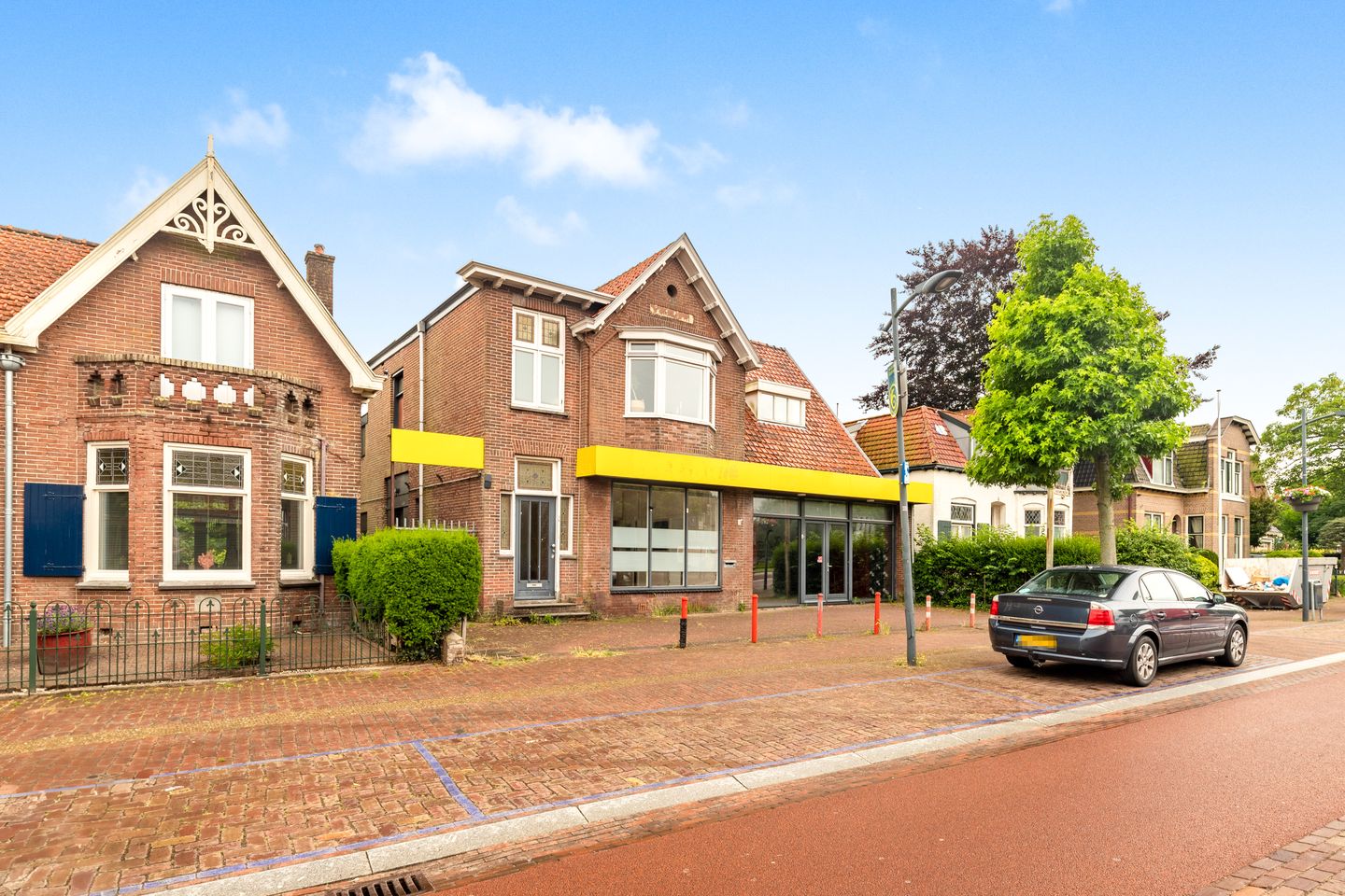 Bekijk foto 2 van Dorpsstraat 7