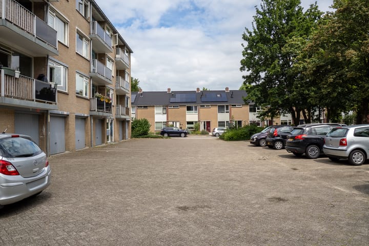 Foto 27 van Staringstraat 274