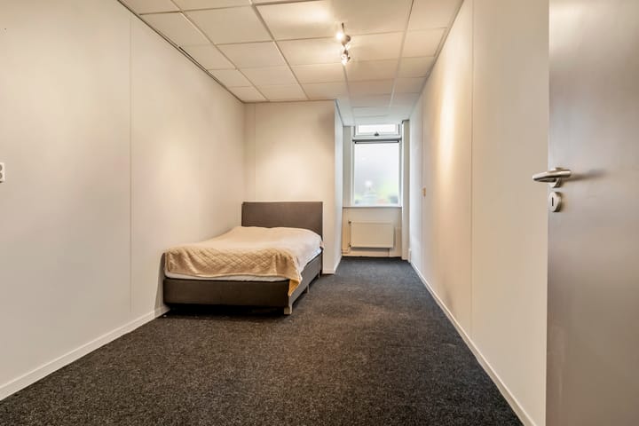 Foto 8 van Molenstraat 5