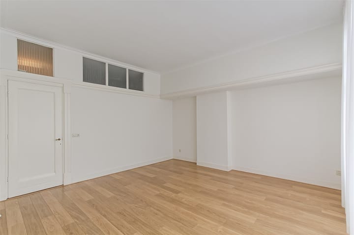 Foto 23 van De Lairessestraat 118-H