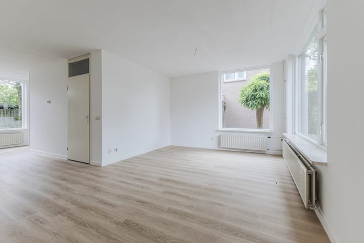 Foto 7 van Botsehei 24