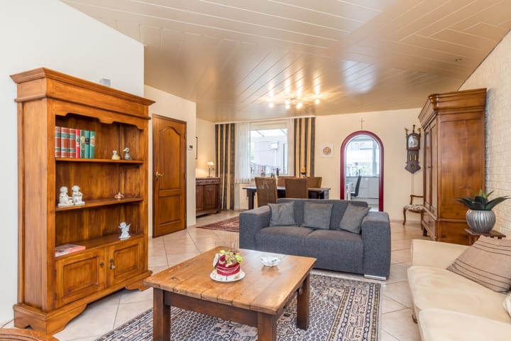 Photo 9 of Leyendecker 1