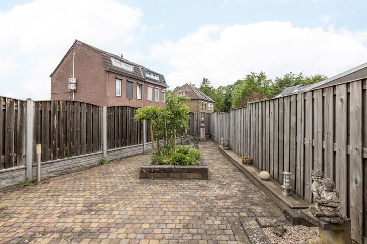 Photo 20 of Leyendecker 1