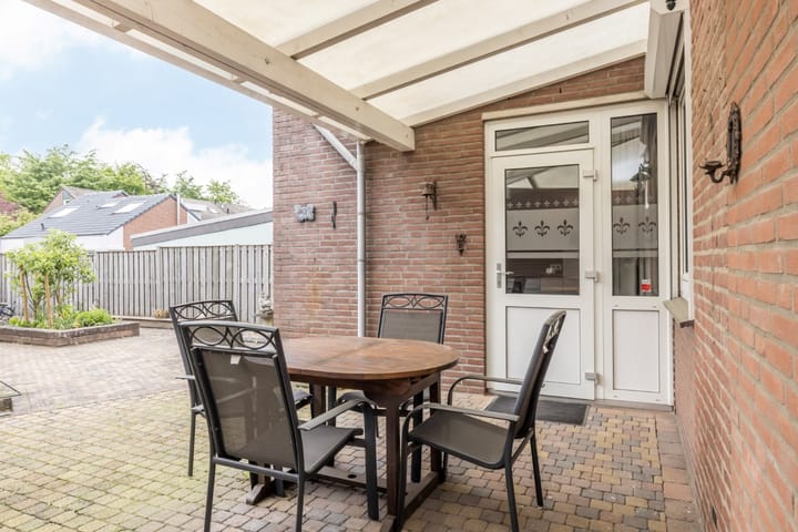 Photo 24 of Leyendecker 1