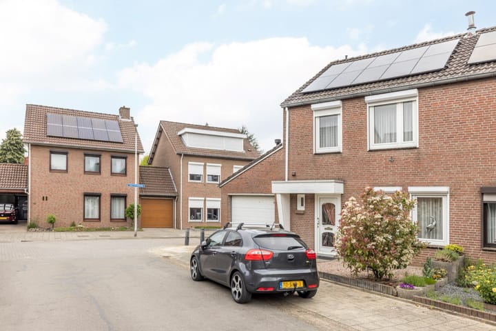 Photo 37 of Leyendecker 1