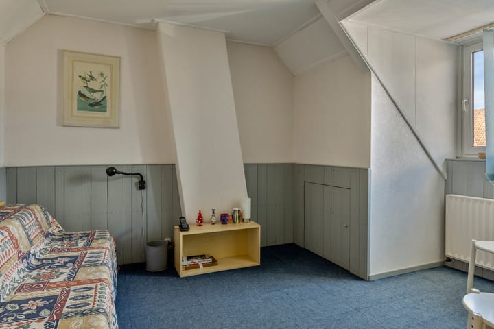 Photo 28 of Megenstraat 30