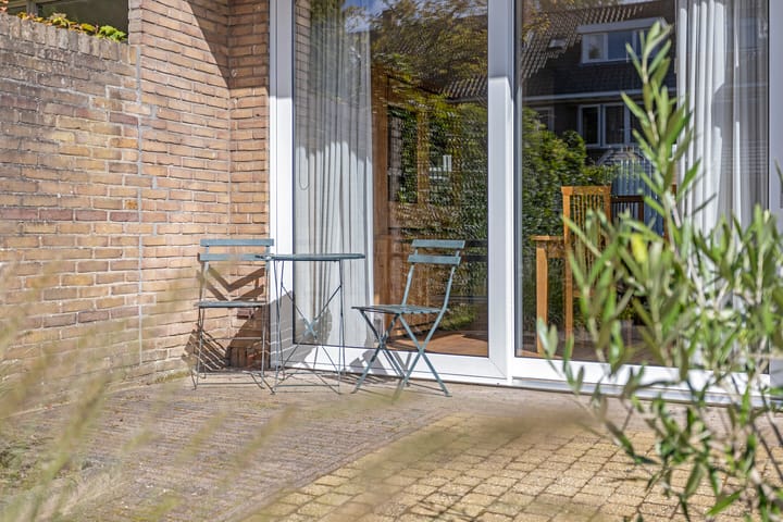 Photo 11 of Megenstraat 30