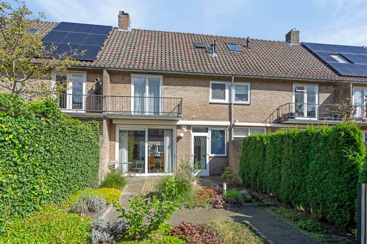 Photo 13 of Megenstraat 30