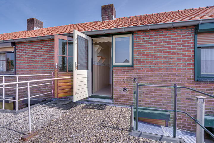 Photo 19 of Margrietstraat 7