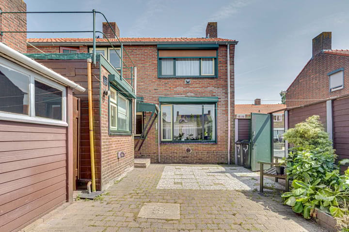 Photo 23 of Margrietstraat 7