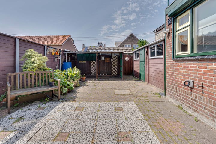 Photo 24 of Margrietstraat 7