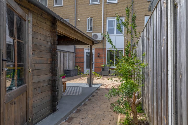 Foto 15 van Simone de Beauvoirstraat 89