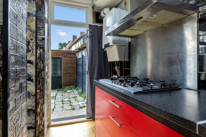 Foto 16 van Strevelsweg 134-A