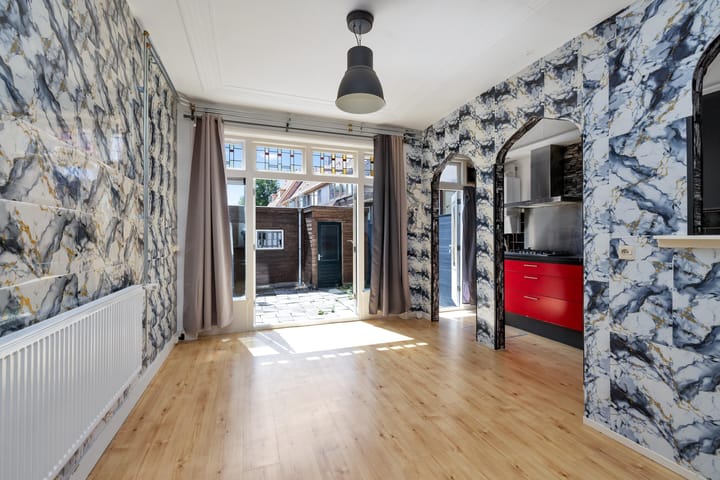 Foto 12 van Strevelsweg 134-A