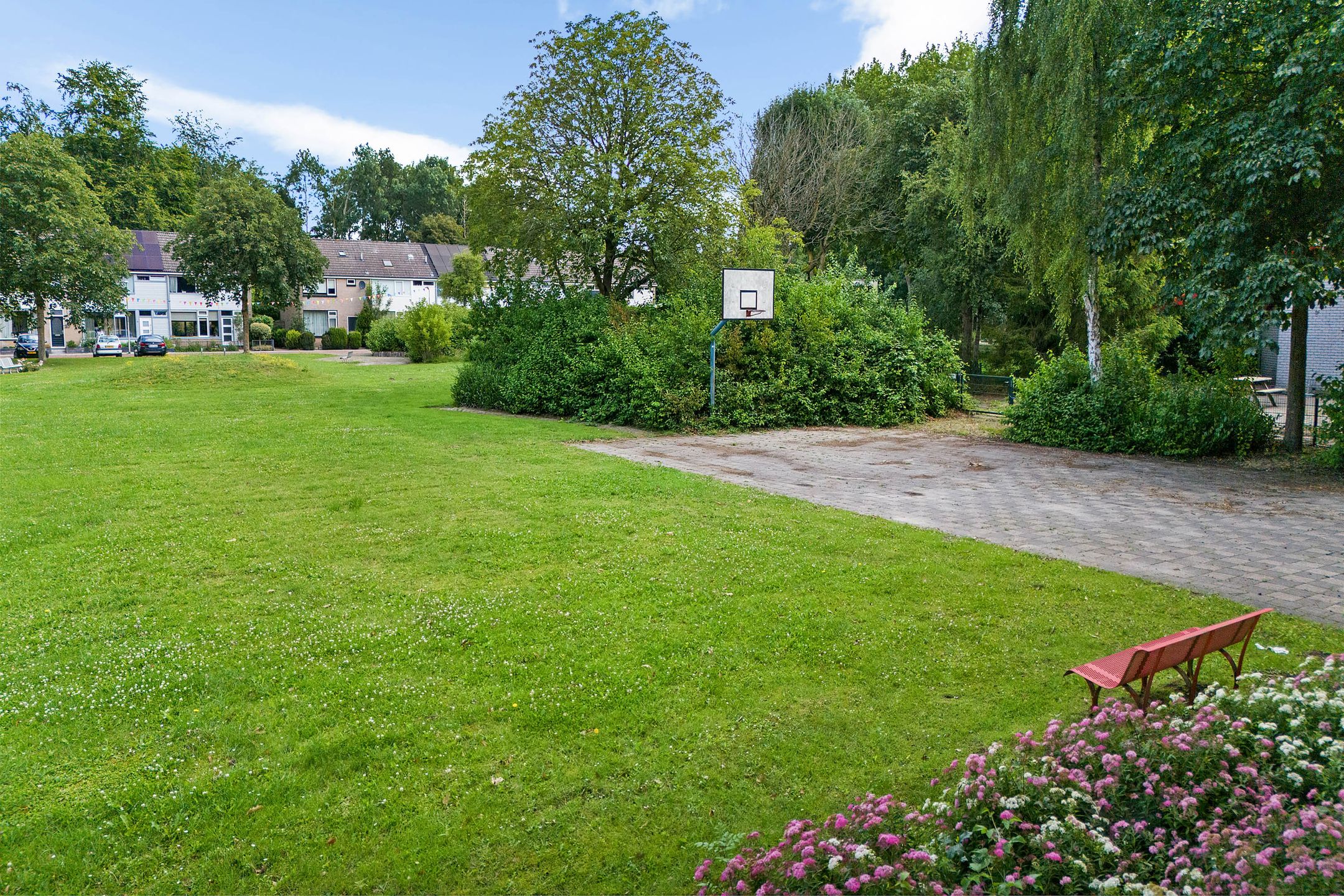 Photo 27 of Jachthondenstraat 61