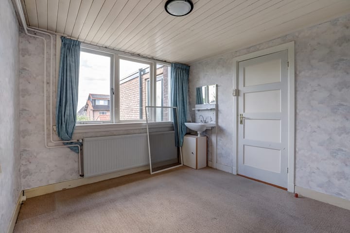 Photo 16 of Bloemstraat 30