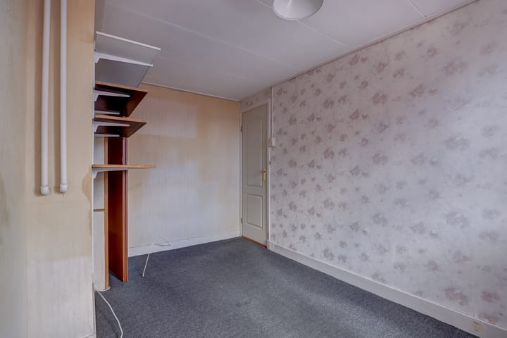 Photo 18 of Bloemstraat 30