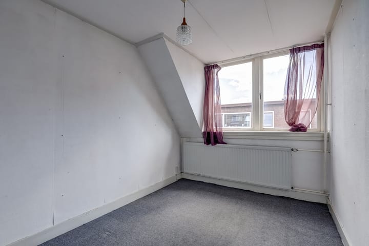 Photo 20 of Bloemstraat 30