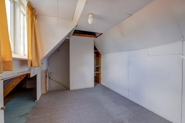 Photo 24 of Bloemstraat 30