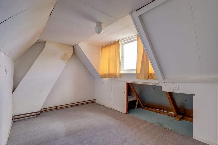 Photo 25 of Bloemstraat 30