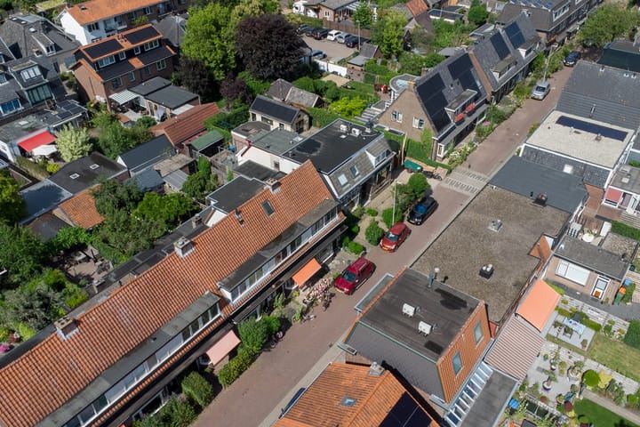 Photo 29 of Bloemstraat 30