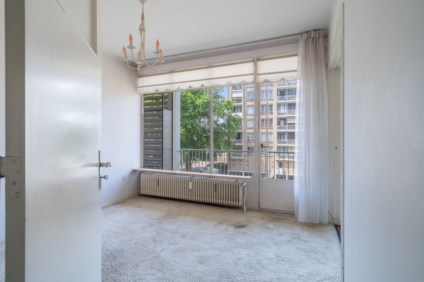 Photo 10 of Van Alkemadelaan 1040