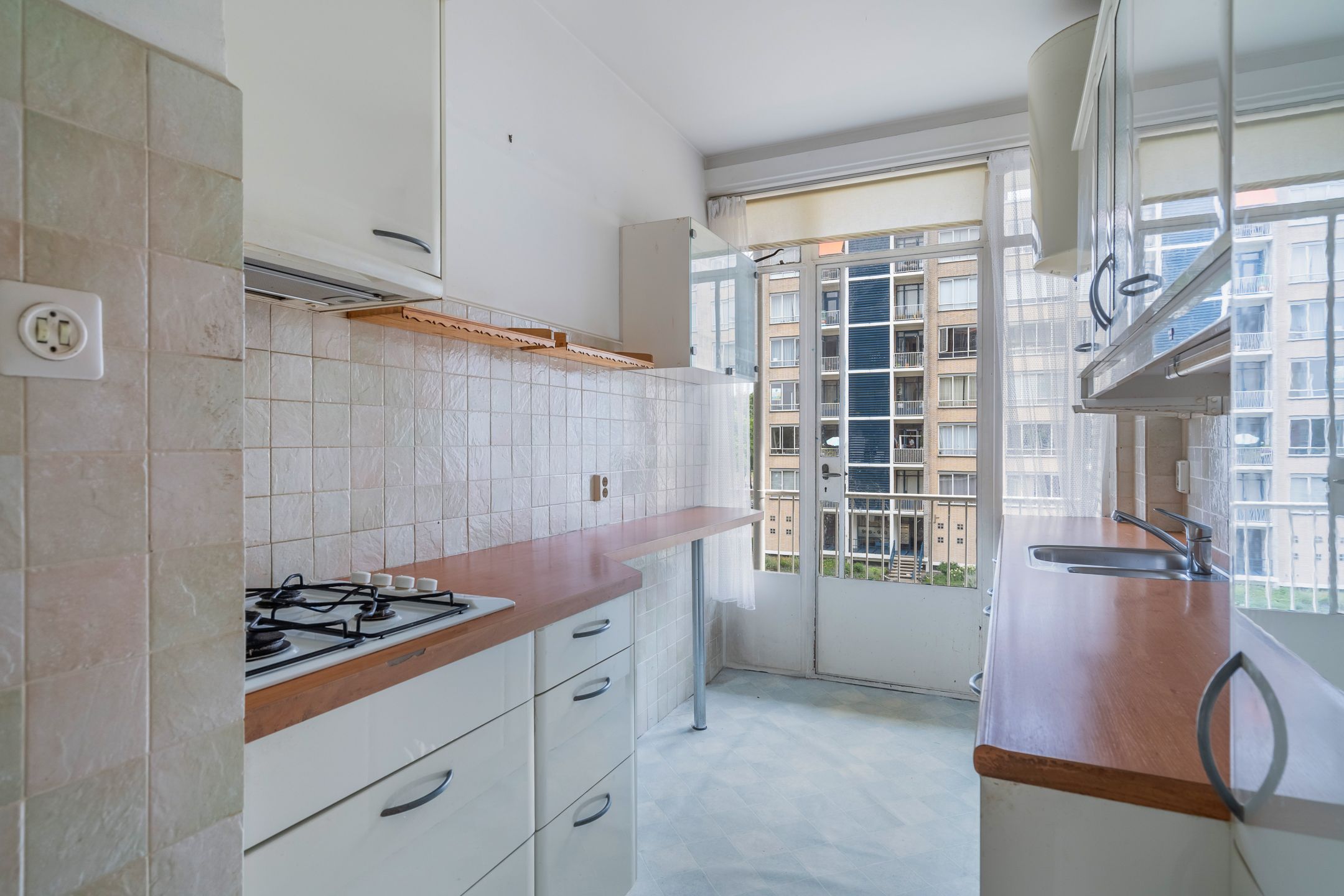 Photo 18 of Van Alkemadelaan 1040