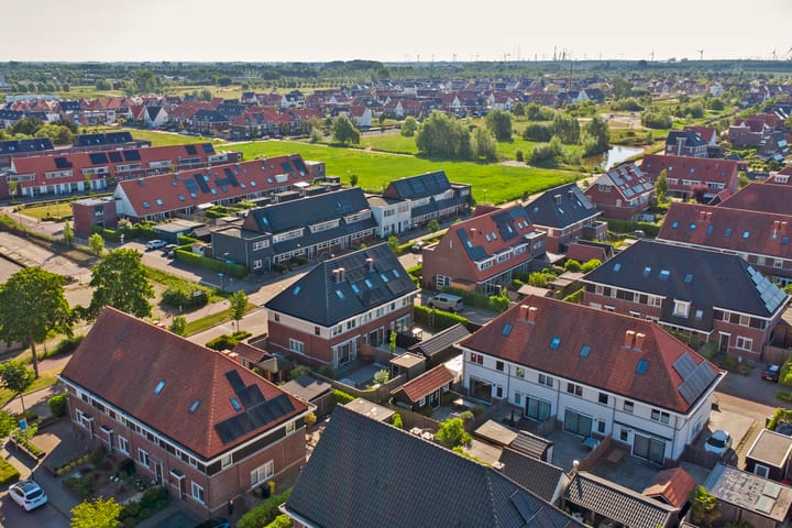 Foto 32 van Elmore Jamesstraat 5