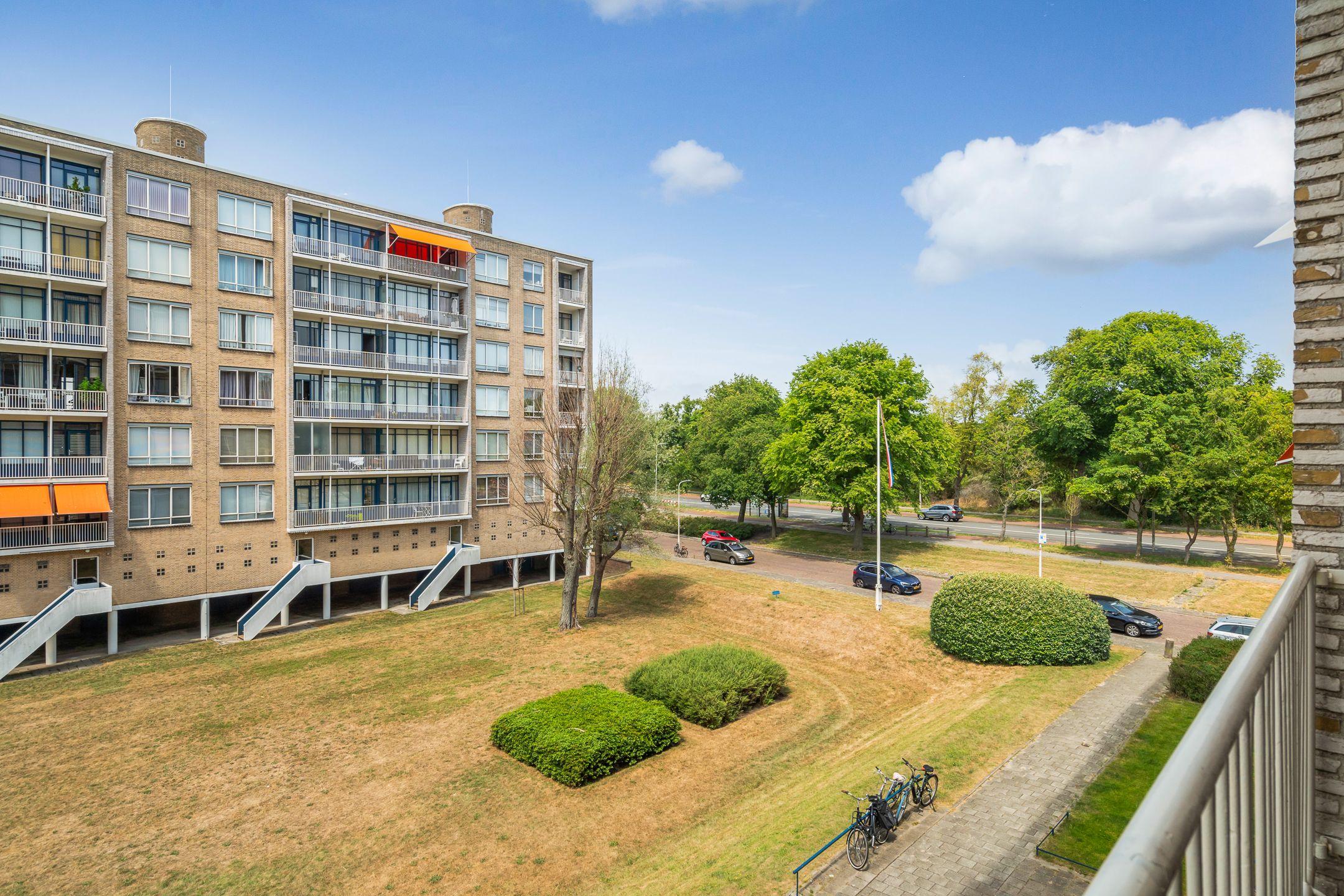 Photo 45 of Van Alkemadelaan 1040