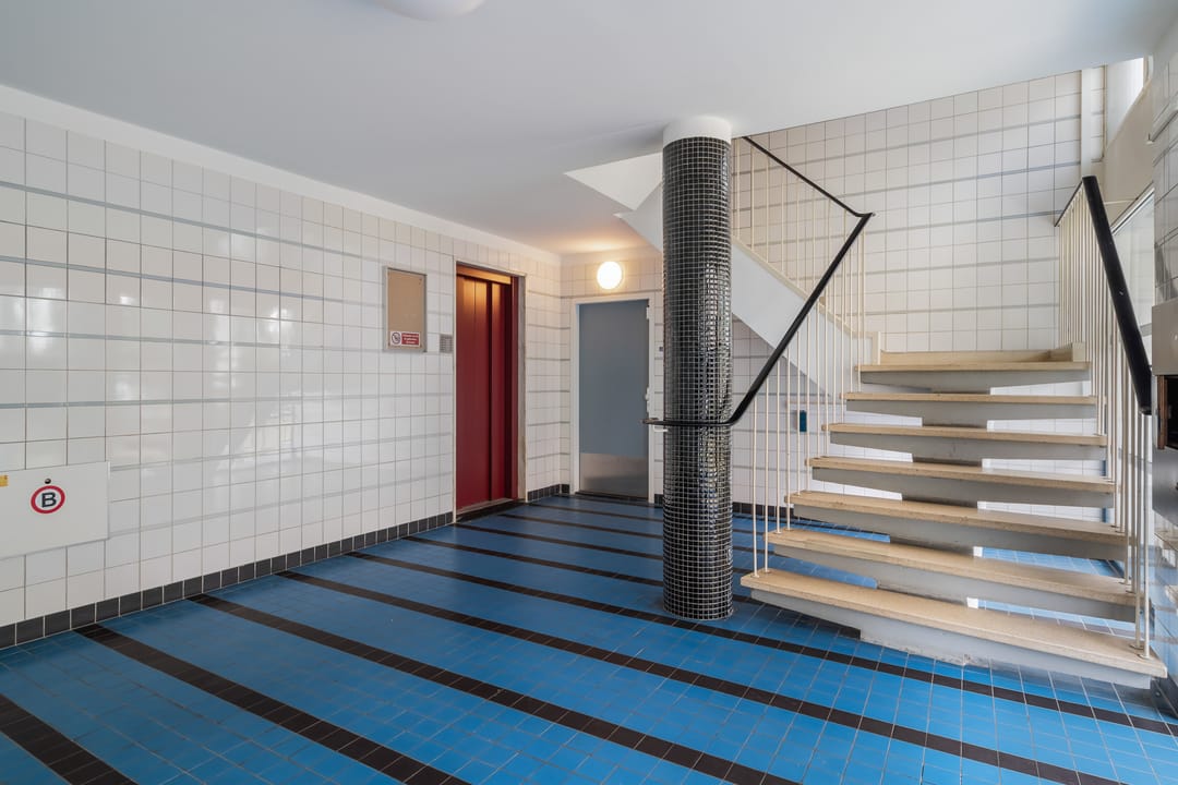 Photo 47 of Van Alkemadelaan 1040