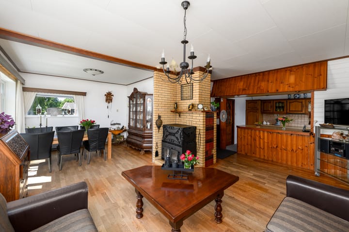 Photo 2 of Blauwhuisterweg 52