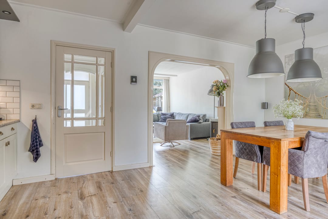 Foto 7 van Helmichstraat 17