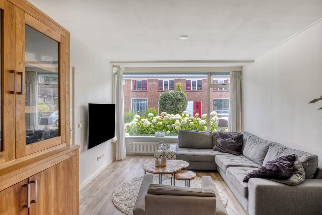 Foto 8 van Helmichstraat 17