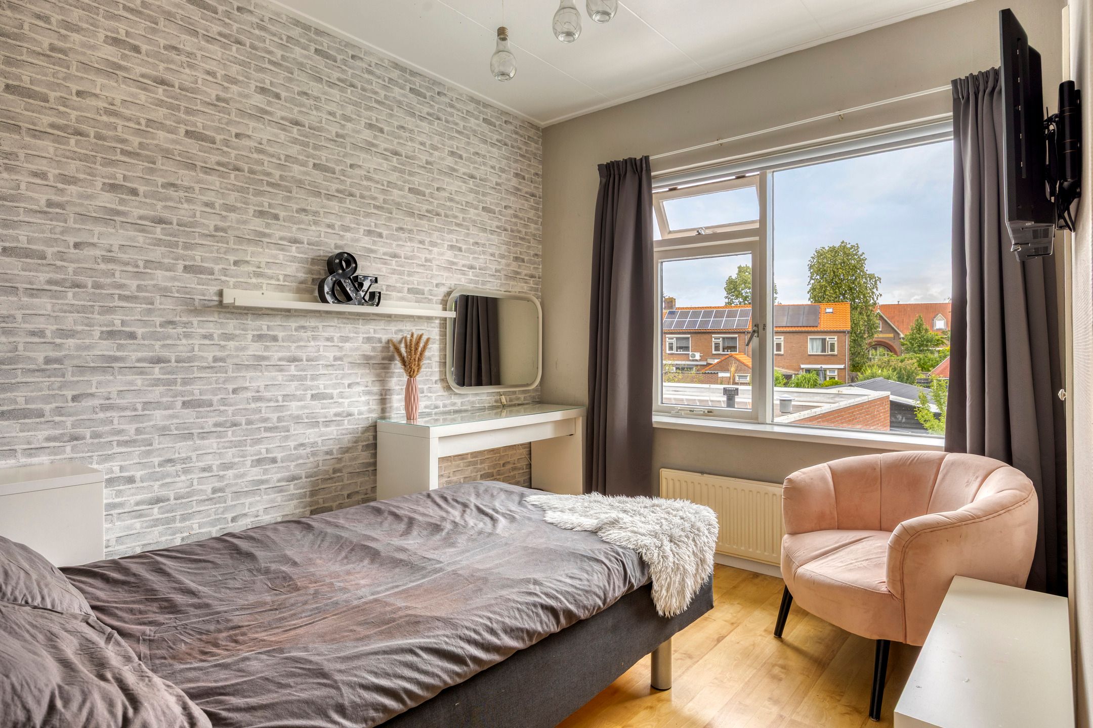 Foto 18 van Helmichstraat 17