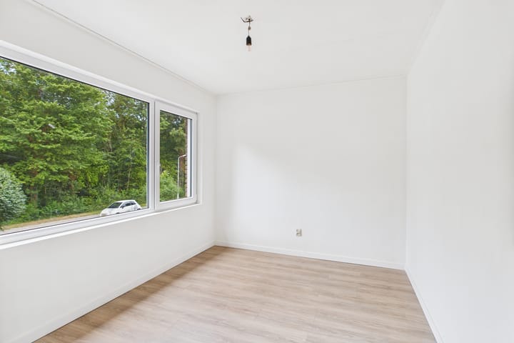 Foto 18 van Drostlaan 42